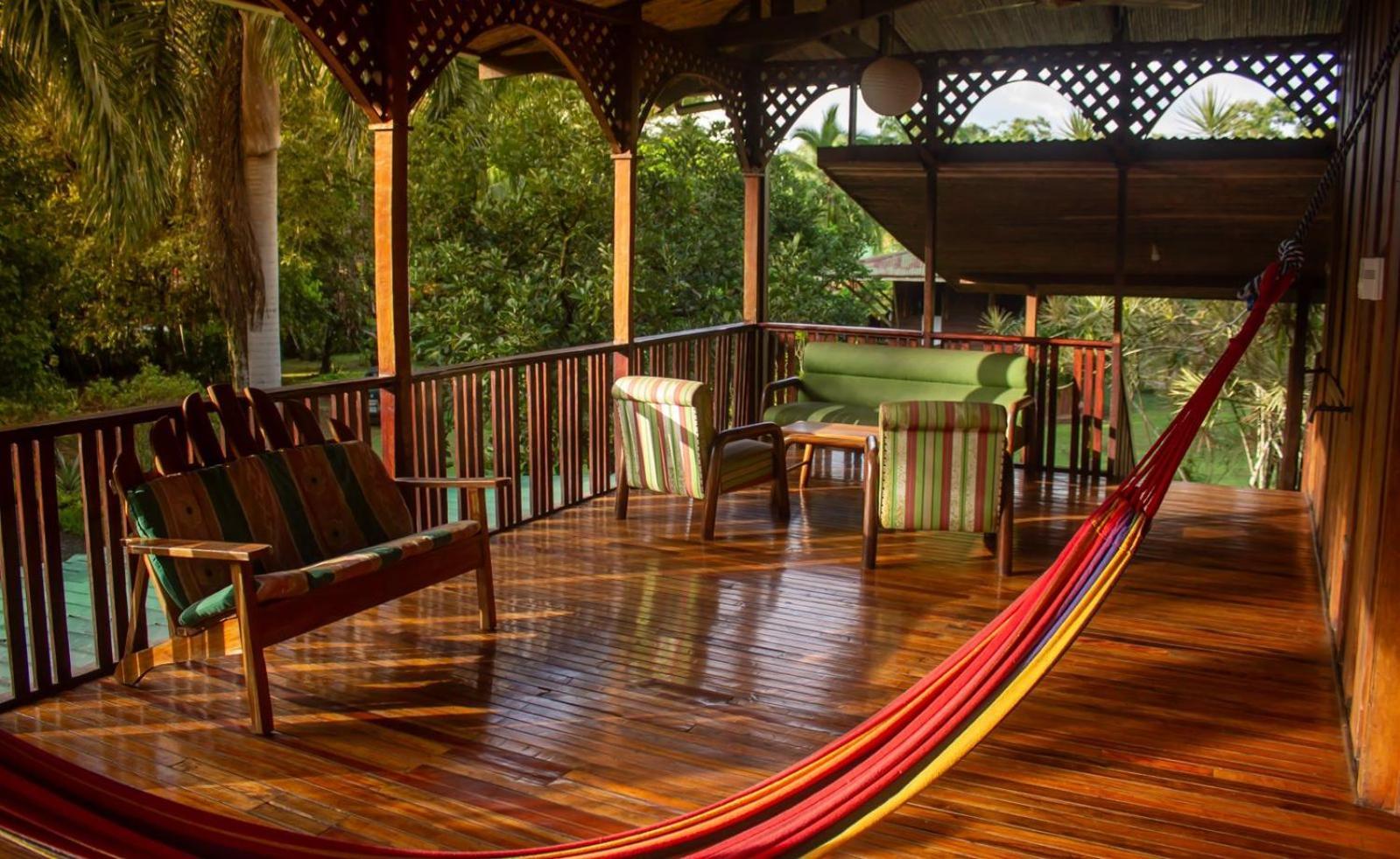 Casa Heliconia - Spacious, Big Garden, Close To The Beach Puerto Viejo de Talamanca エクステリア 写真